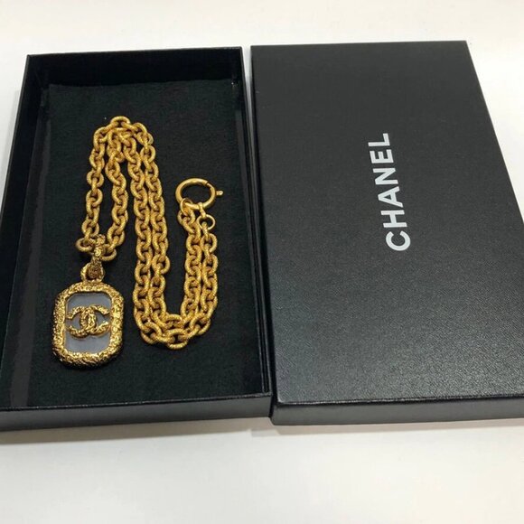 CHANEL CC Logo Clear Pendant Vintage Necklace 25" Gold Tone 93A Auth - Picture 1 of 9